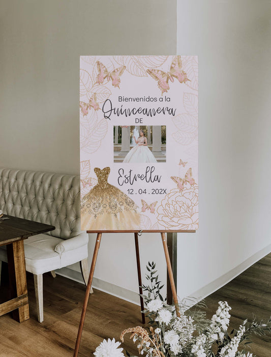 Pink and Gold Butterfly Welcome Sign Style: Estrella